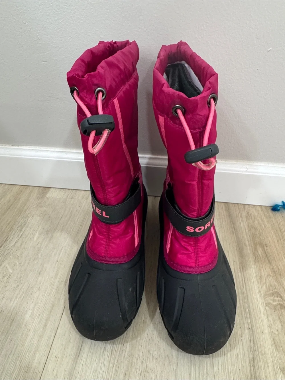 Sorel Kids Bright Pink and Black water resistant Winter Boots